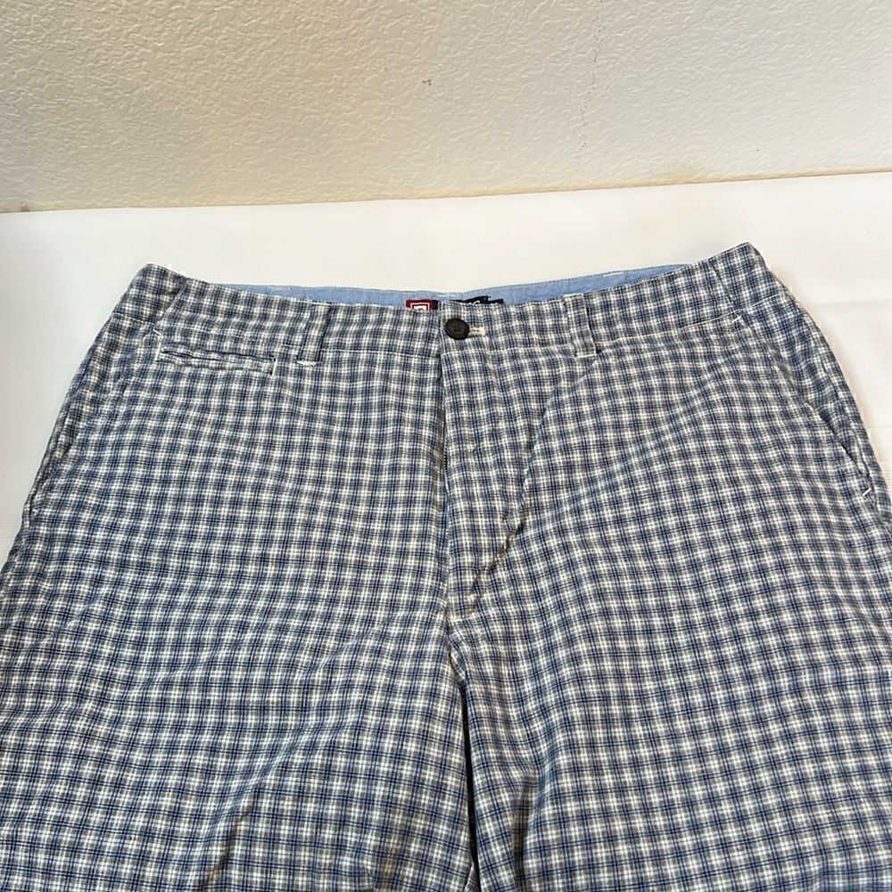 Men's Chaps Blue Plaid Flat Front Shorts - Size 36